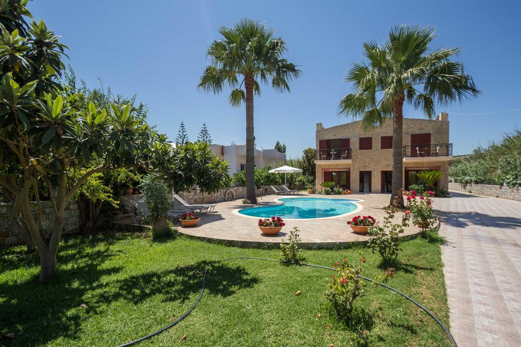 Erodios Villas 1 Gerani  Buitenkant foto