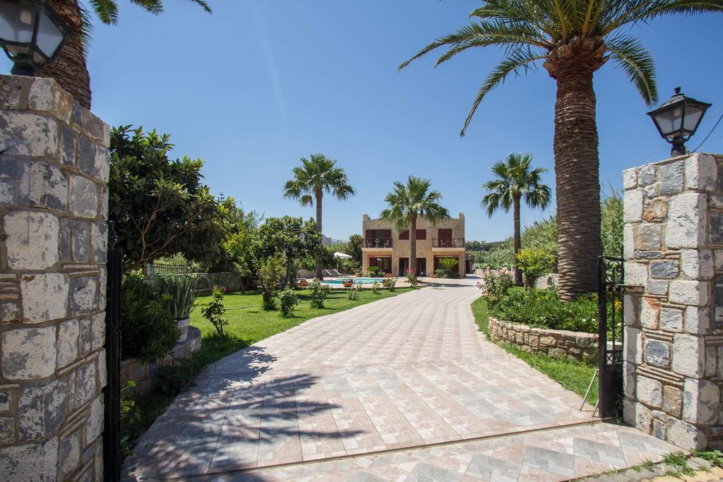 Erodios Villas 1 Gerani  Buitenkant foto